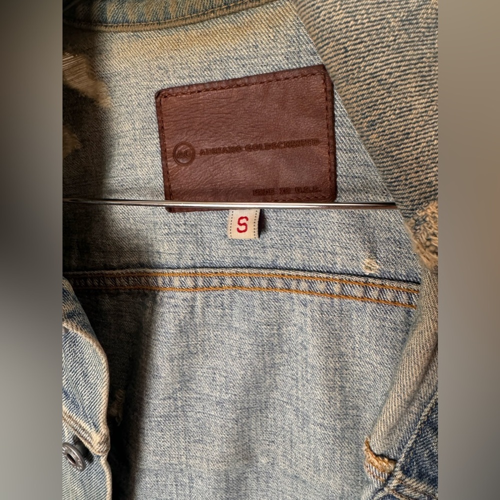 AG Denim Jacket distressed Medium Wash made in USA size Small - Picture 5 of 7